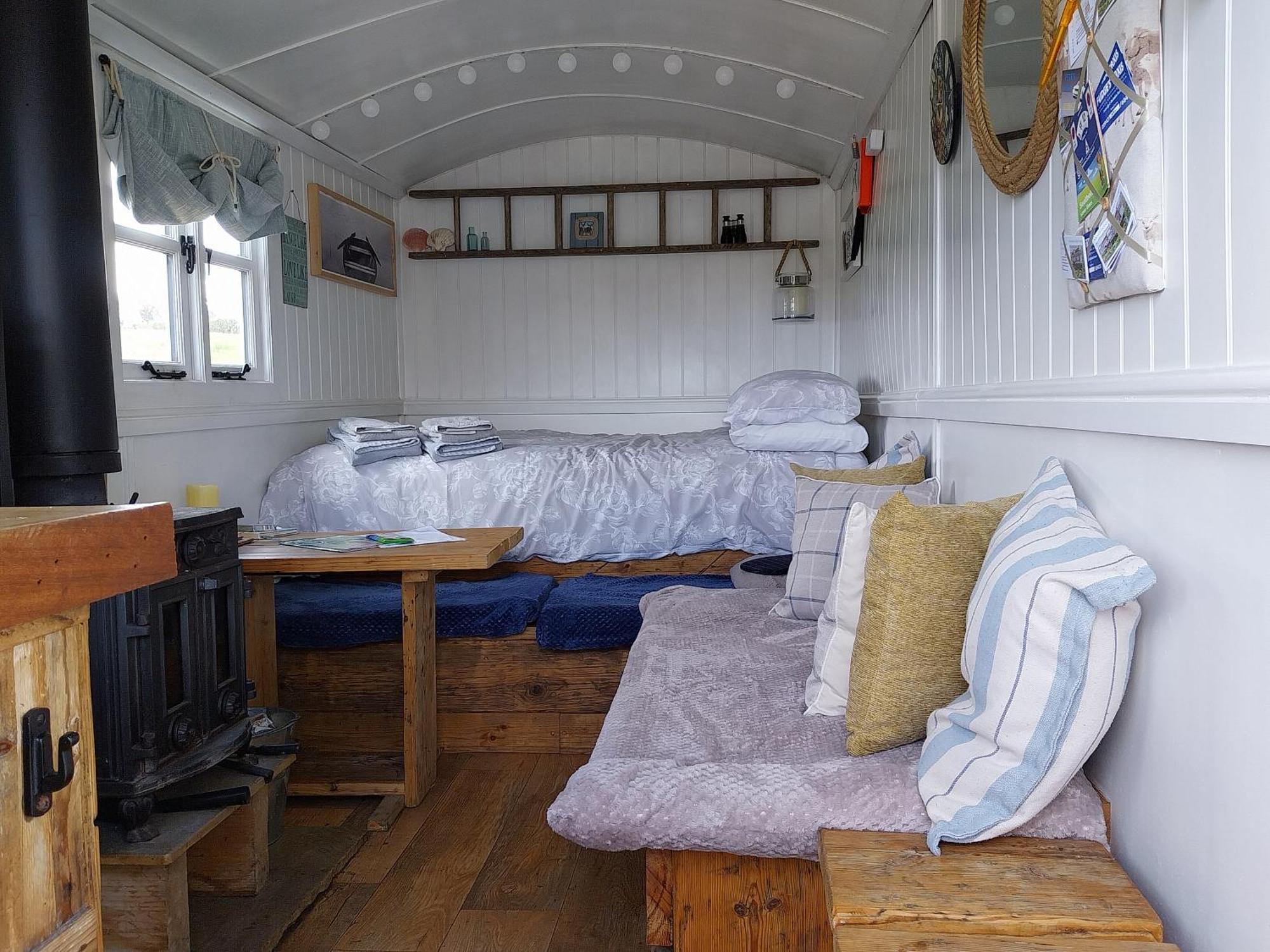 Meadowbeck - Shepherd Huts Fylingdales Exterior foto